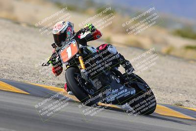 media/Dec-17-2022-SoCal Trackdays (Sat) [[224abd9271]]/Turn 7 Set 2 (1140am)/